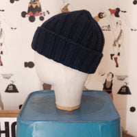 Large stripes Dark blue cashmere beanie