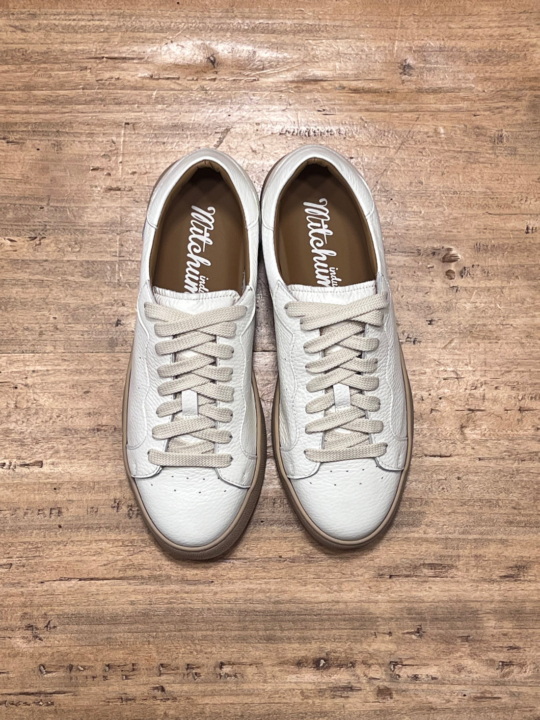 Low sneakers - White grained genuine leather