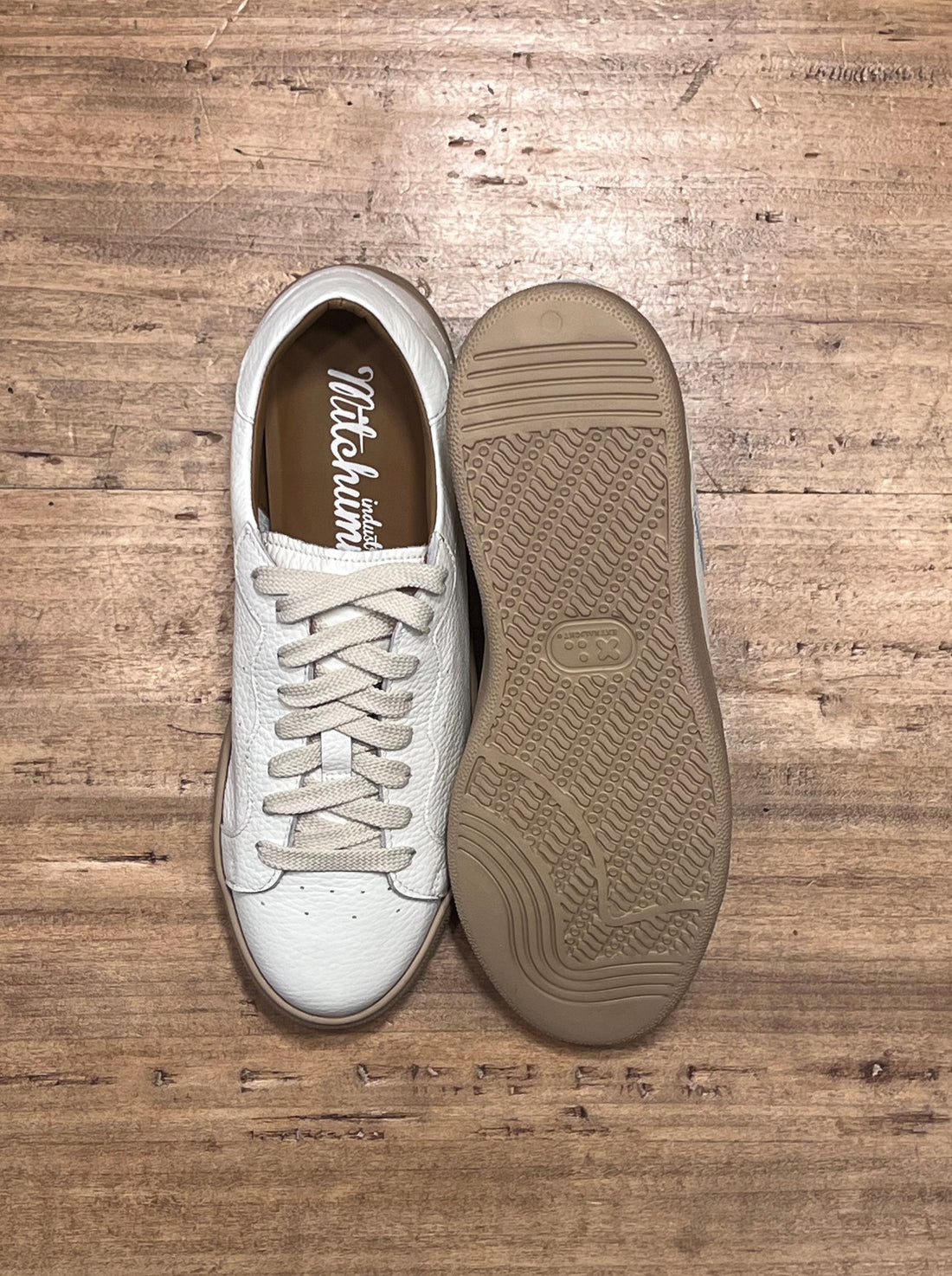 Low sneakers - White grained genuine leather