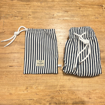 Classic navy blue & offwhite stripes