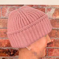 Old Pink cashmere beanie