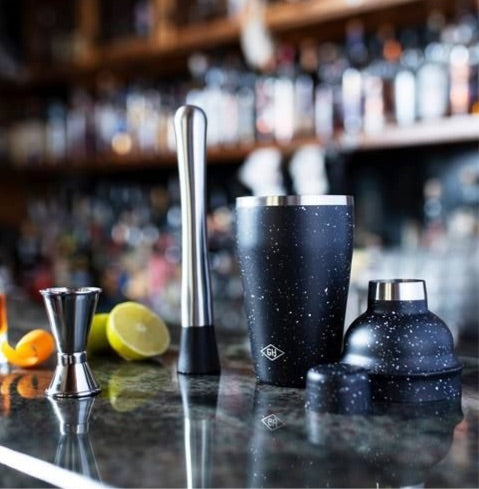Bartender’s mixology kit