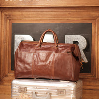 The Doctor genuine leather weekend bag