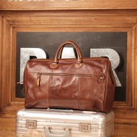 The Doctor genuine leather weekend bag