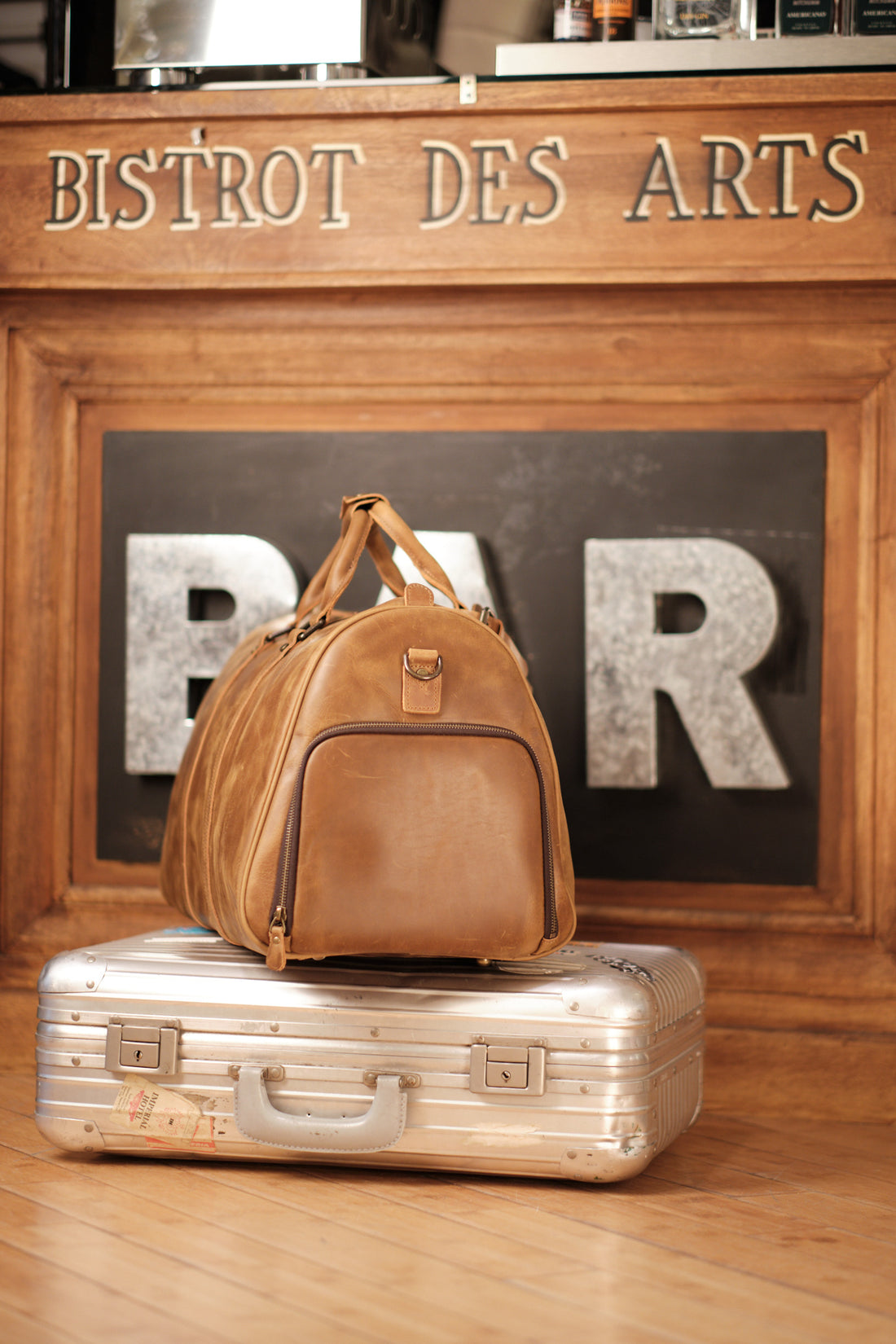 A night in Bellagio leather bag