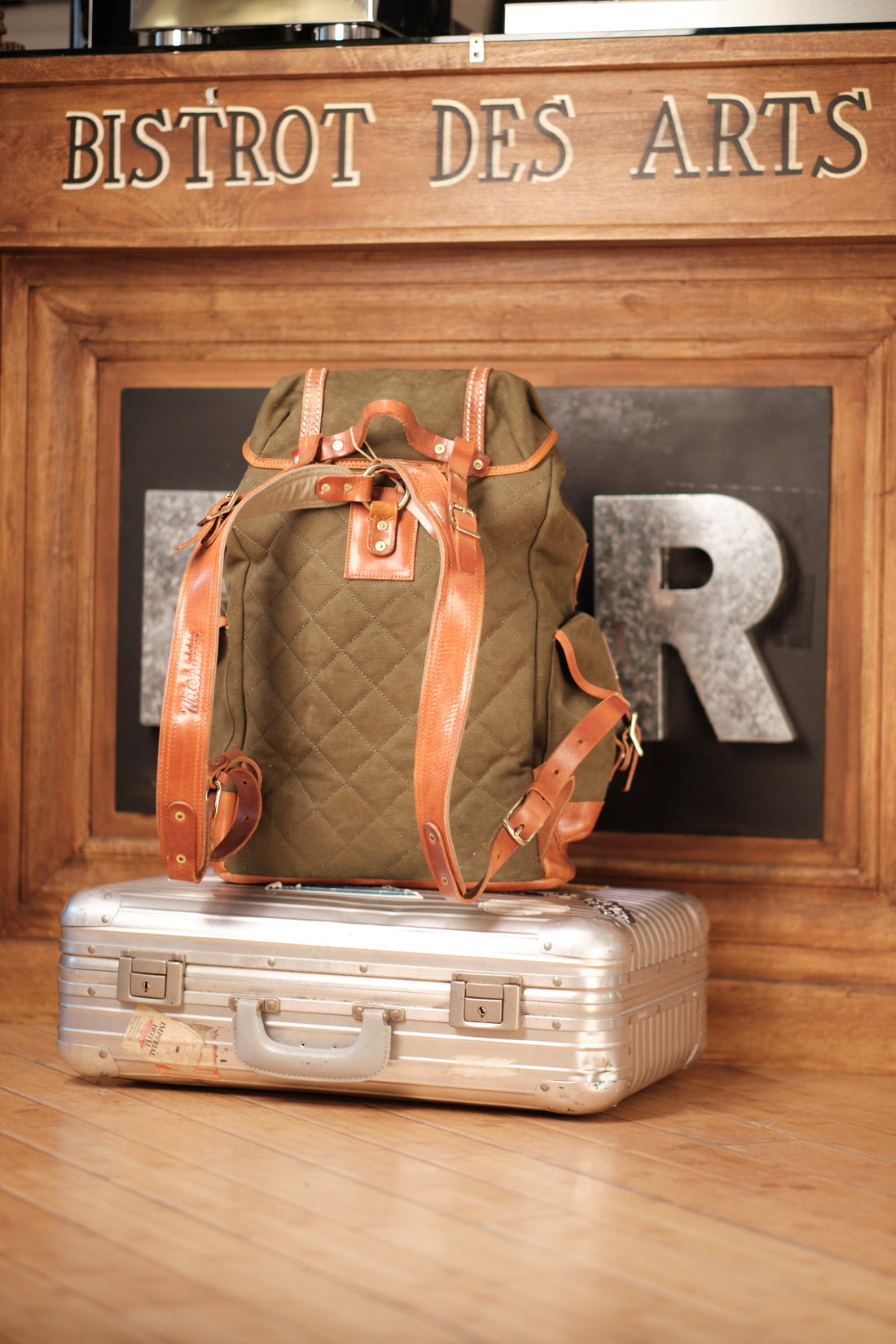 Heritage hiking backpack