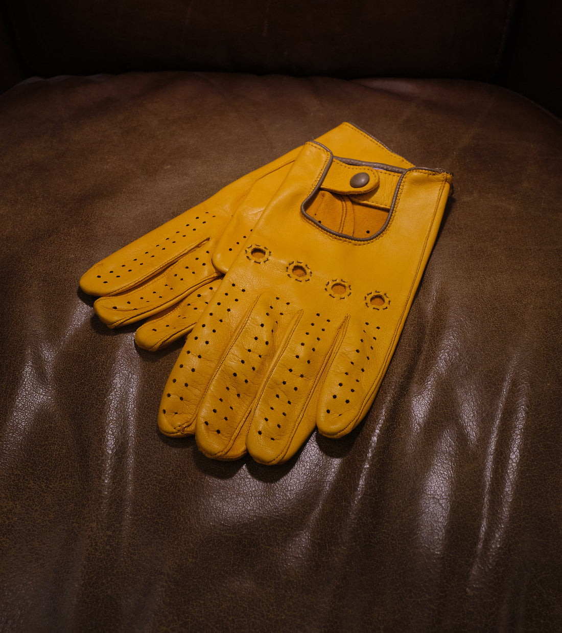 Handmade Gentleman Driver gloves - Speedway Yellow