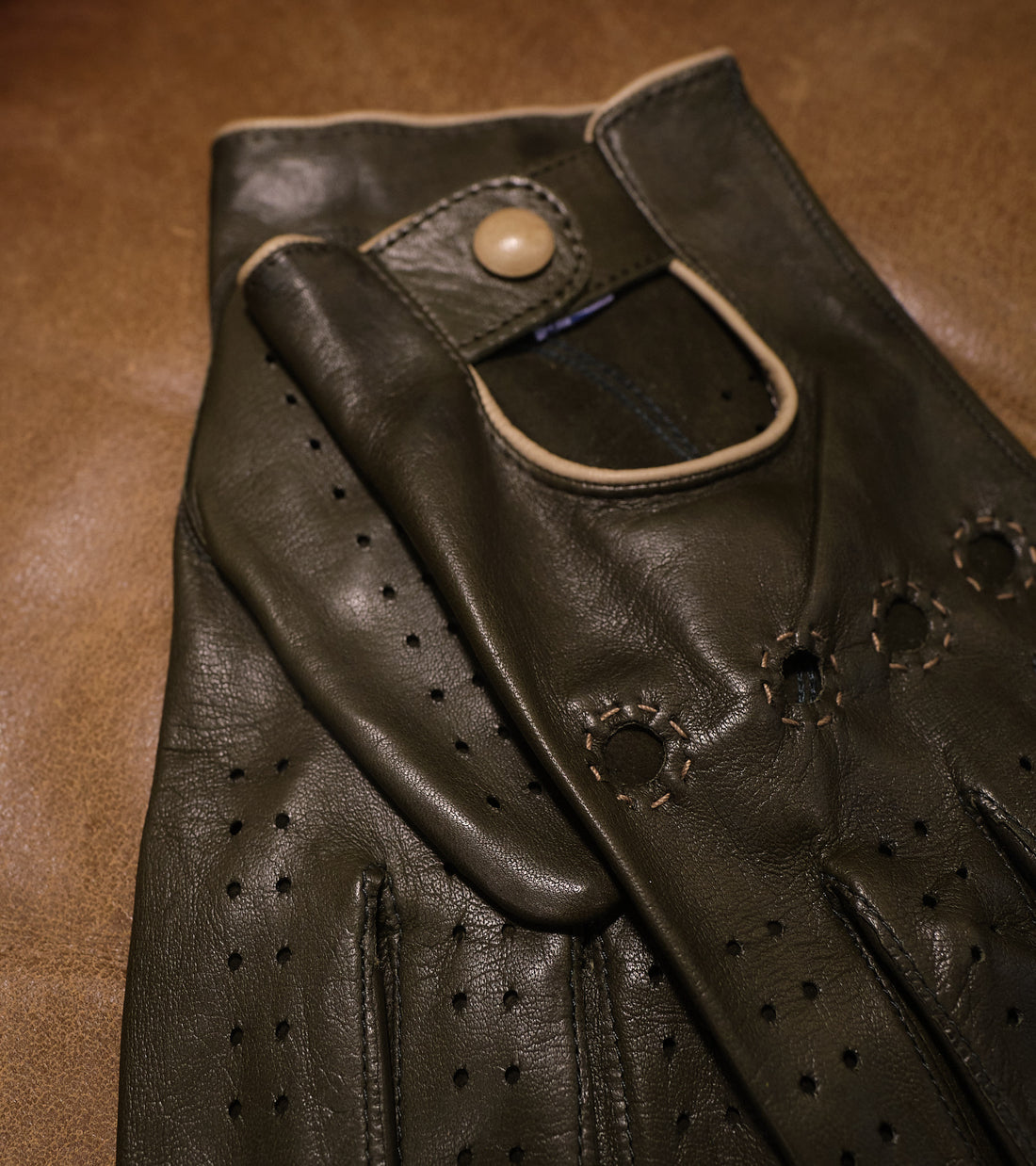 Handmade Gentleman Driver gloves - Loden Green
