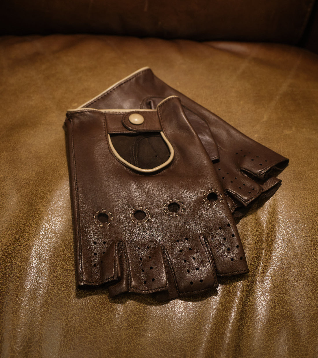 Handmade Gentleman Driver 1/2 gloves - Heritage Brown