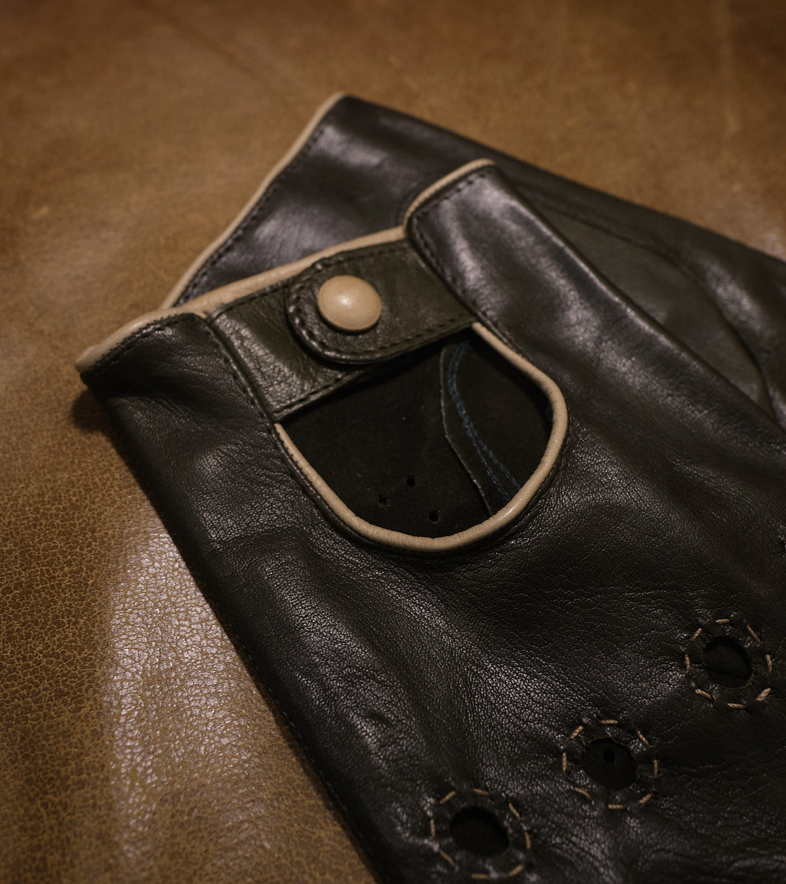 Handmade Gentleman Driver 1/2 gloves - Loden Green