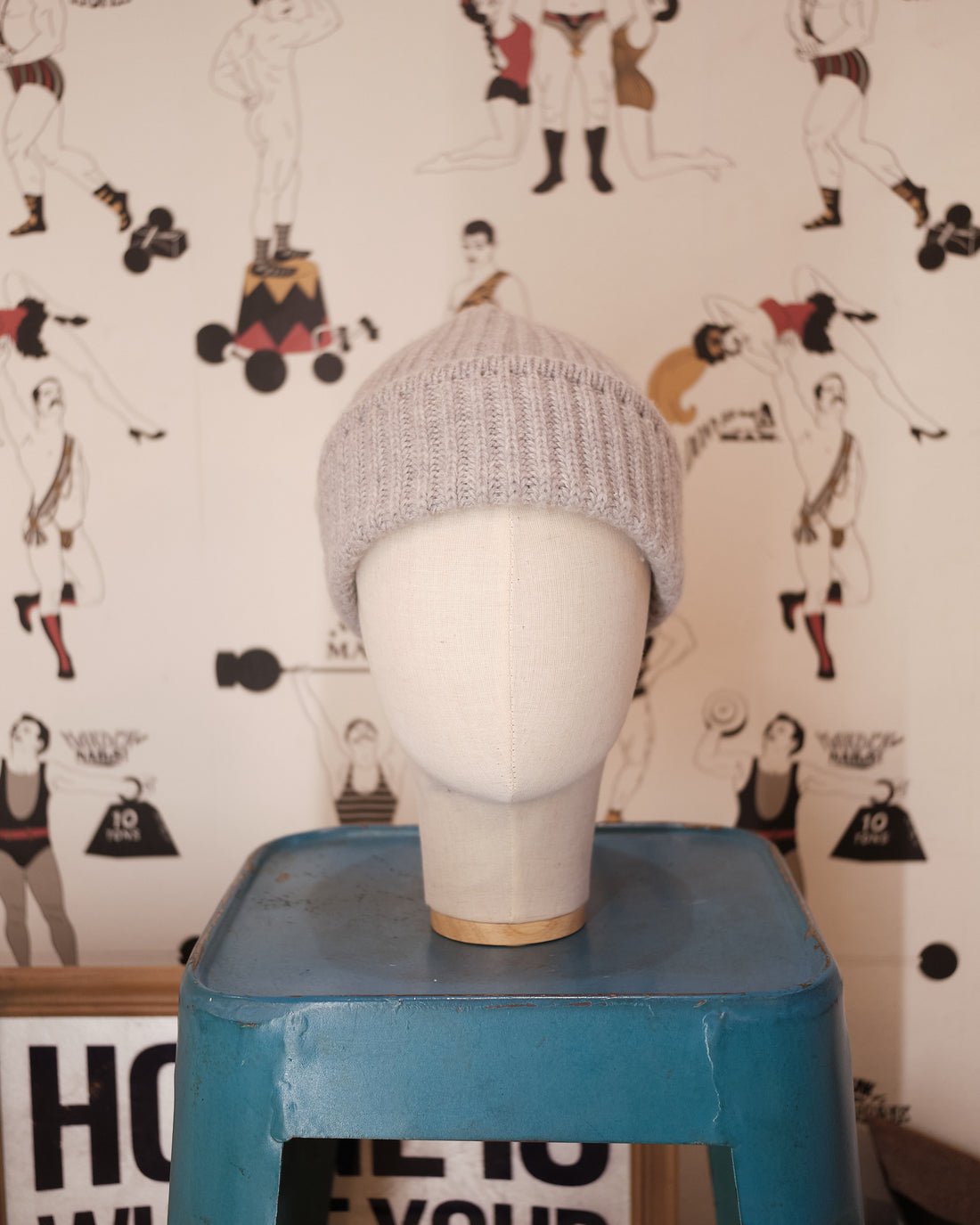 Light grey cashmere beanie