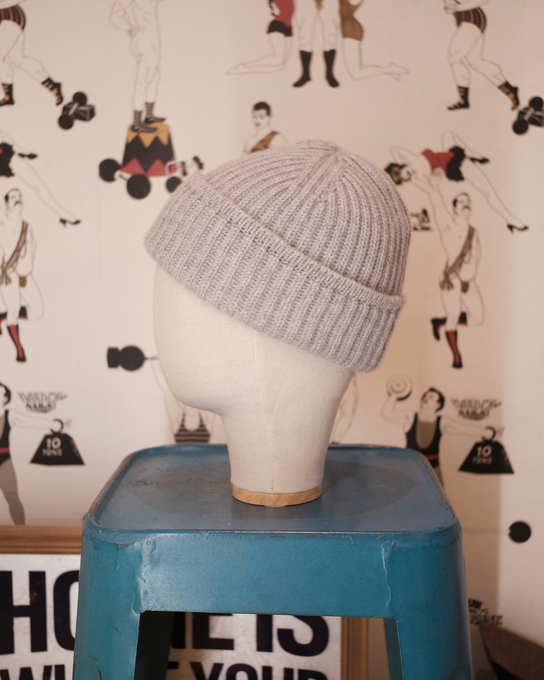 Light grey cashmere beanie