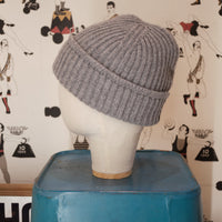 Grey cashmere beanie