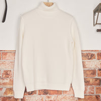 Lighthouse Pearl turtleneck