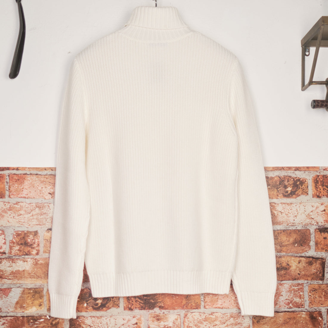 Lighthouse Pearl turtleneck