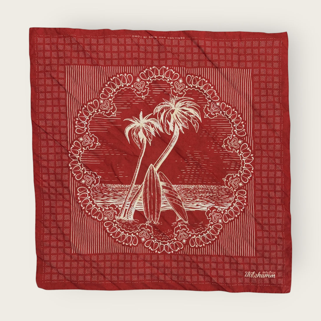 Palms red bandana