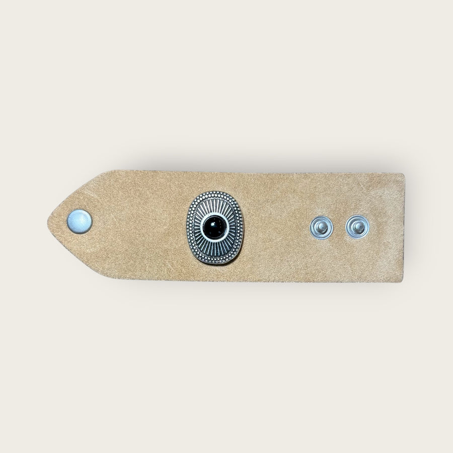 Sand suede bandana locker with Black stone