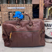 The doctor leather weekend bag