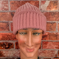 Old Pink cashmere beanie