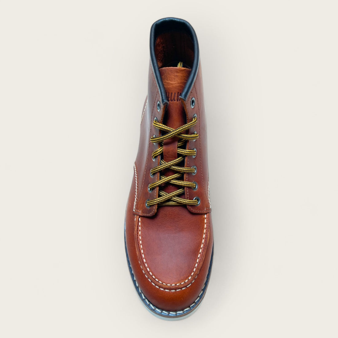 Burned leather boots with Vibram®️ sole
