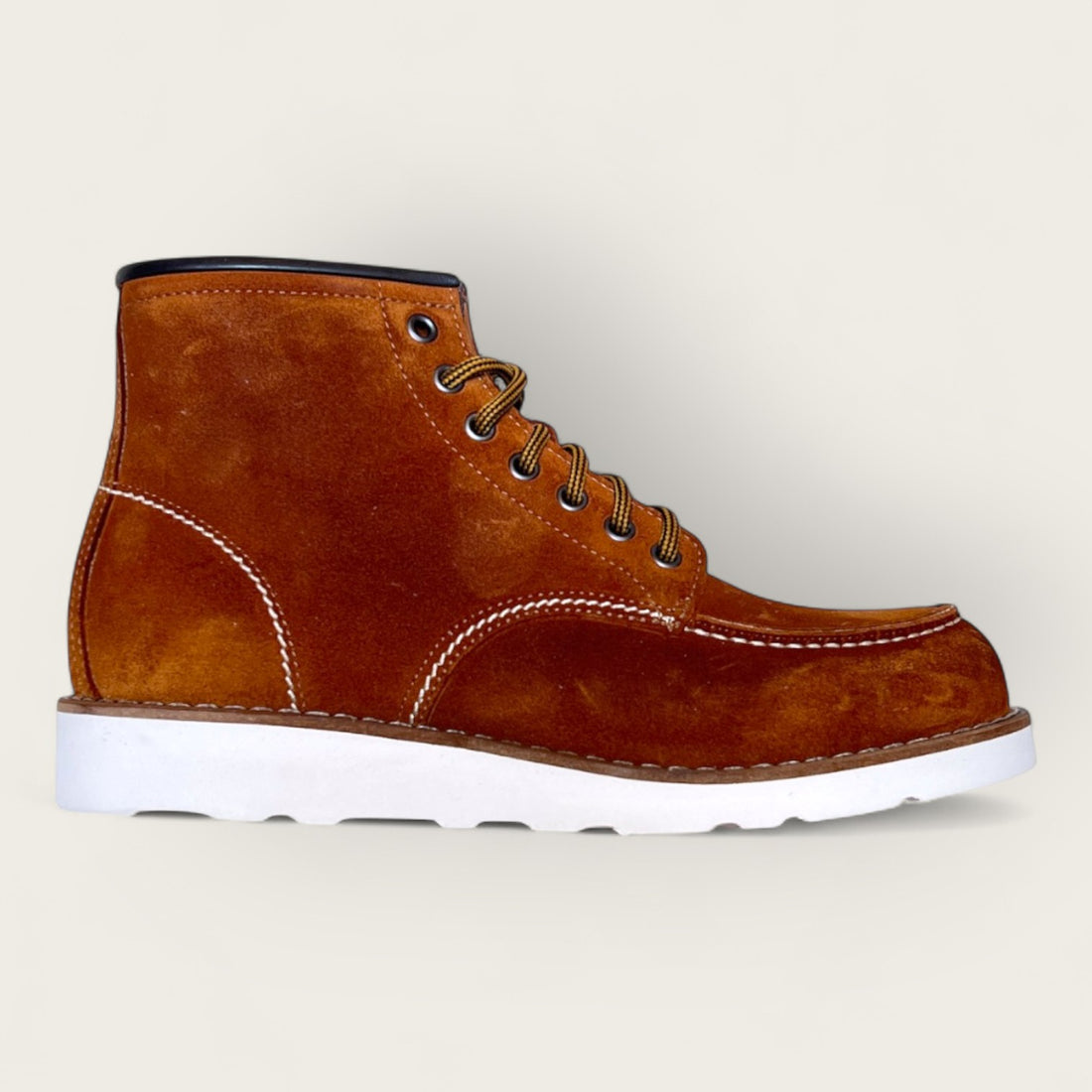 Caramel suede leather boots with Vibram®️ sole