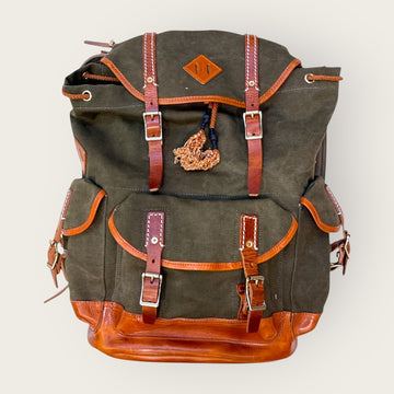 Heritage hiking backpack